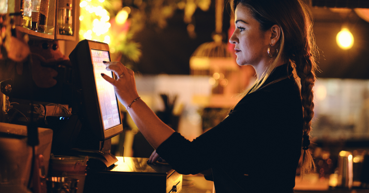 Por que investir em um software de gestão transforma a rotina do seu bar?